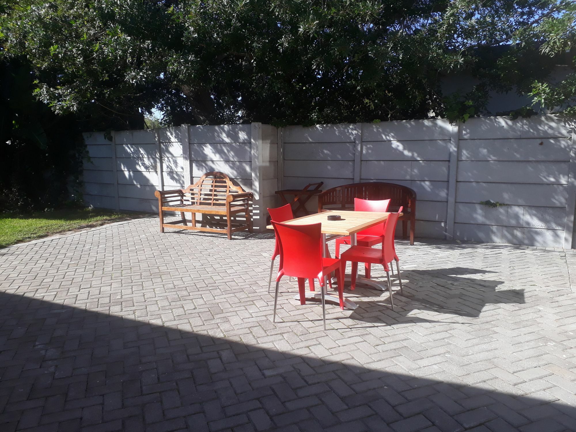 2 On Lismore Guesthouse Tokai Kültér fotó